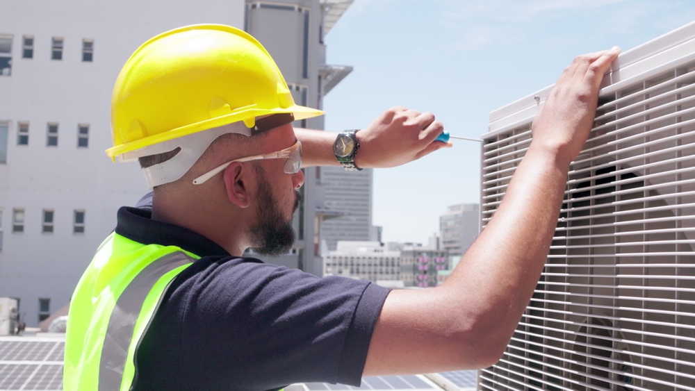 AC Repair Technician in JVC Dubai